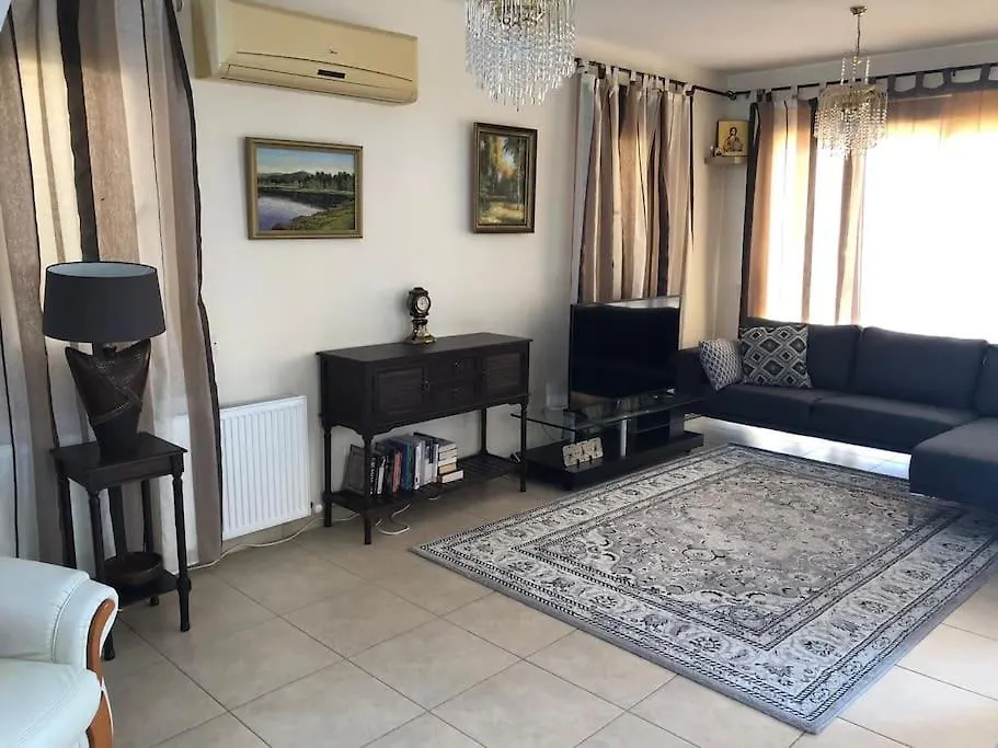 Budget Escape To The Seaside Larnaca Villa