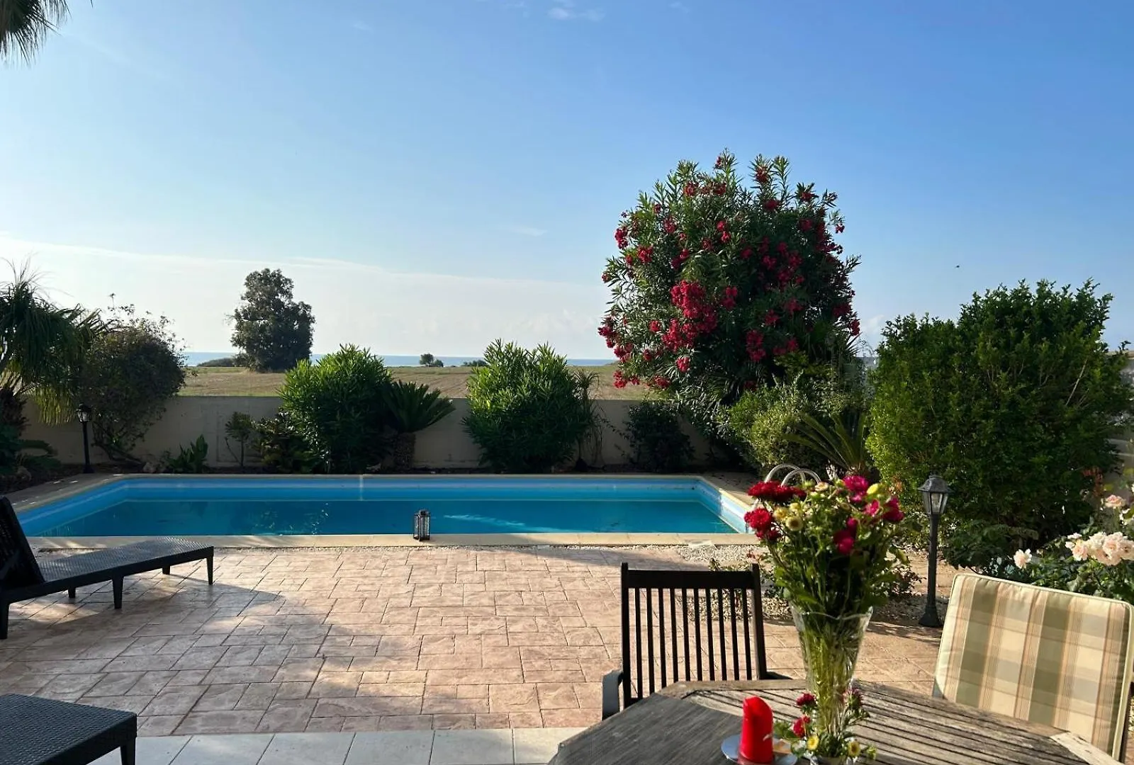 Villa Budget Escape To The Seaside Larnaca